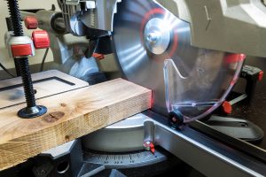 Best Sliding Miter Saw Reviews