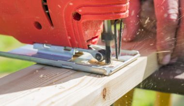 How To Correctly Use A Jigsaw