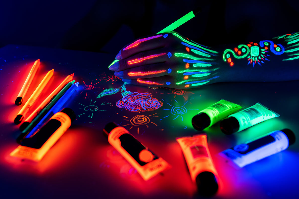 The Best Glow In The Dark Paint In 2021 Workshopedia