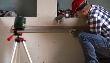 How to Calibrate a laser level